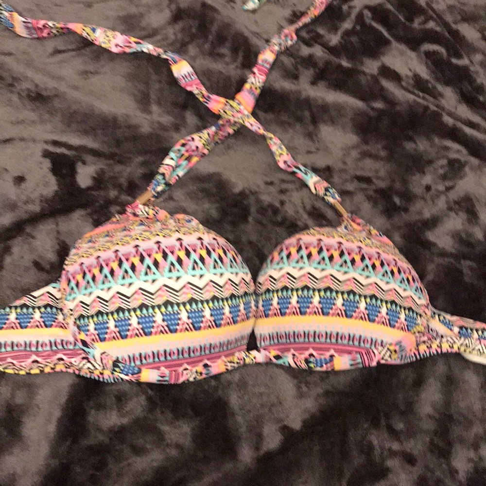VS bikini